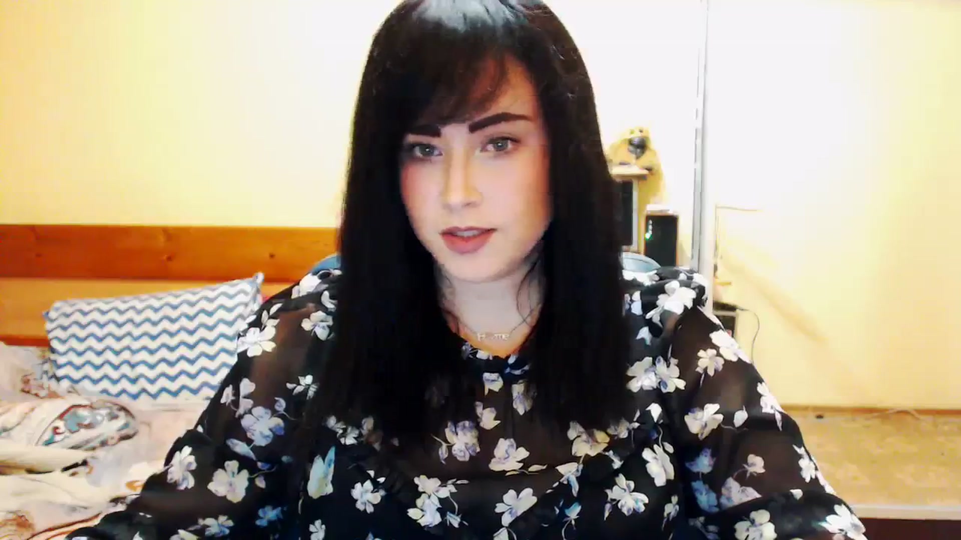 Gallery image thumbnail from CutitaAnn's myfreecams stream on, 12/30/2023, 23:03 image 19 of 20