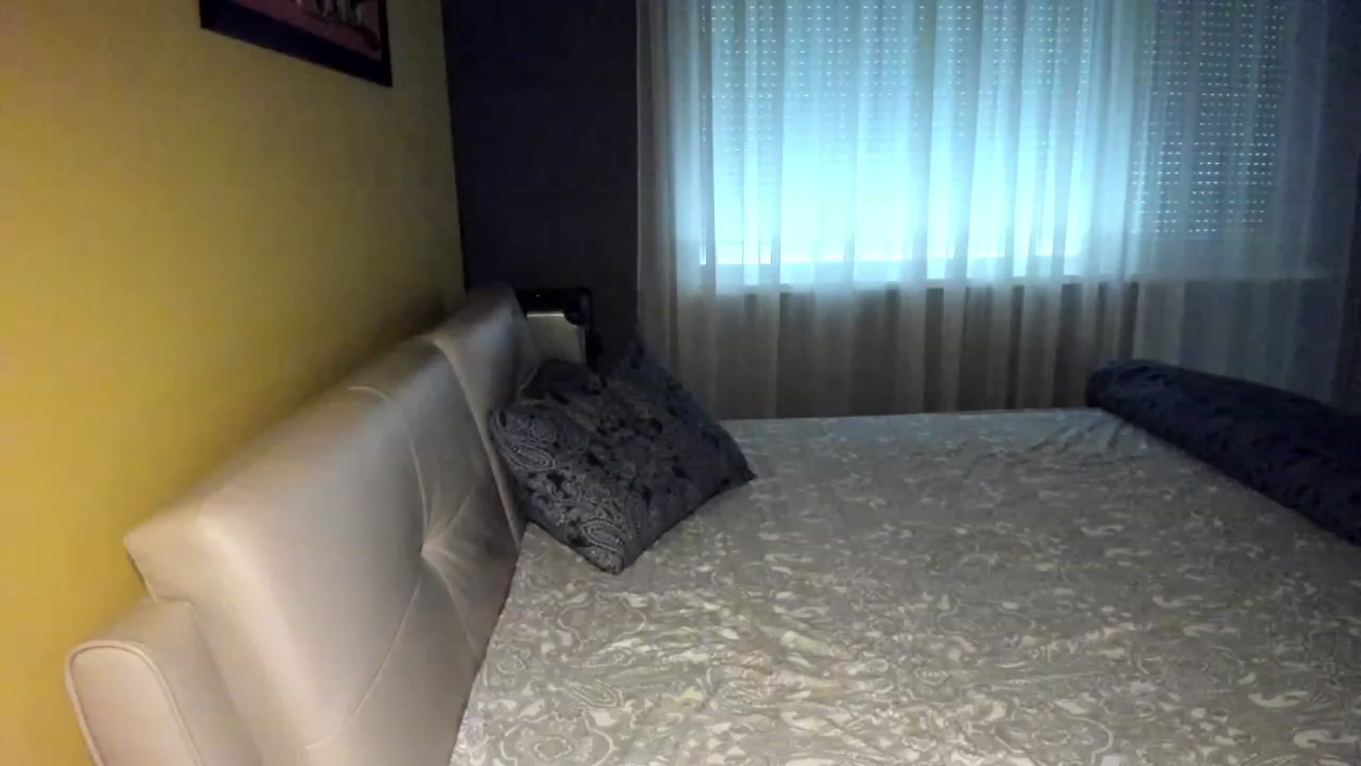 Gallery image thumbnail from CyberChill's myfreecams stream on, 12/08/2022, 10:06 image 6 of 20