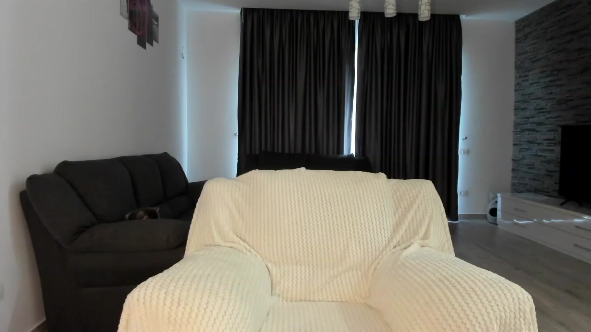 Gallery image thumbnail from CyberEvy's myfreecams stream on, 03/06/2023, 11:34 image 20 of 20