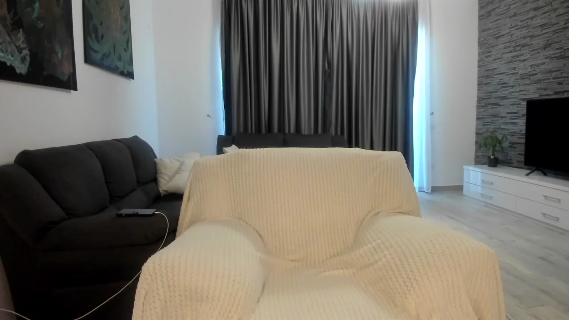 Gallery image thumbnail from CyberEvy's myfreecams stream on, 03/14/2023, 12:26 image 20 of 20