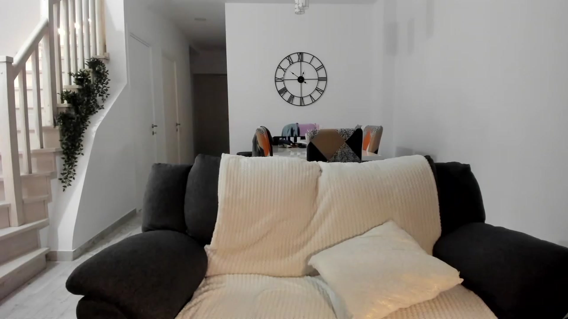 Gallery image thumbnail from CyberEvy's myfreecams stream on, 04/19/2023, 22:45 image 4 of 20