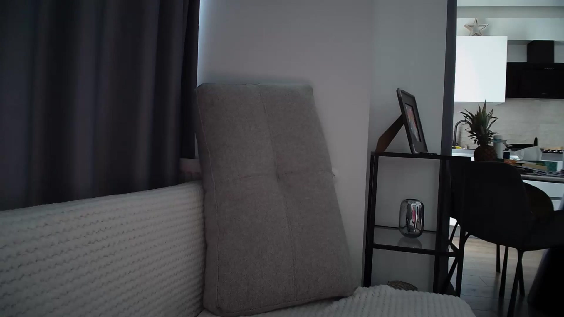 Gallery image thumbnail from CyberLuv's myfreecams stream on, 05/21/2024, 10:55 image 18 of 20
