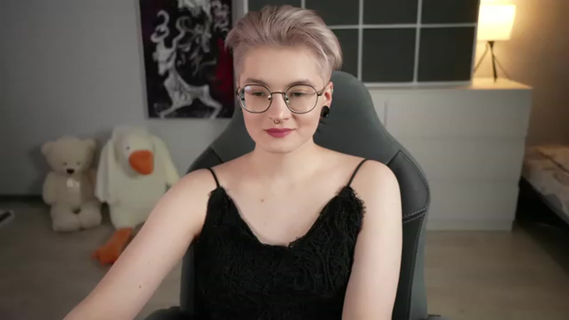 Gallery image thumbnail from CyberSamuri's myfreecams stream on, 12/07/2022, 20:07 image 13 of 20