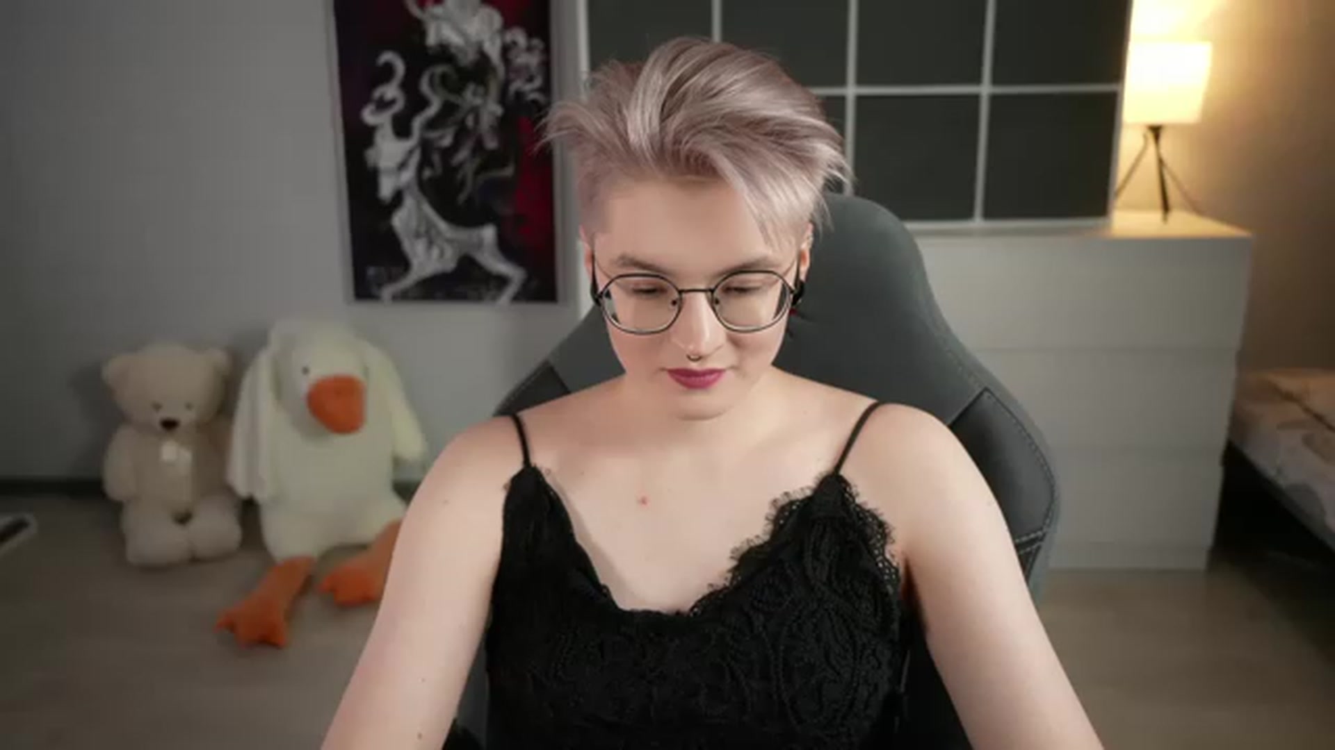 Gallery image thumbnail from CyberSamuri's myfreecams stream on, 12/07/2022, 20:07 image 8 of 20