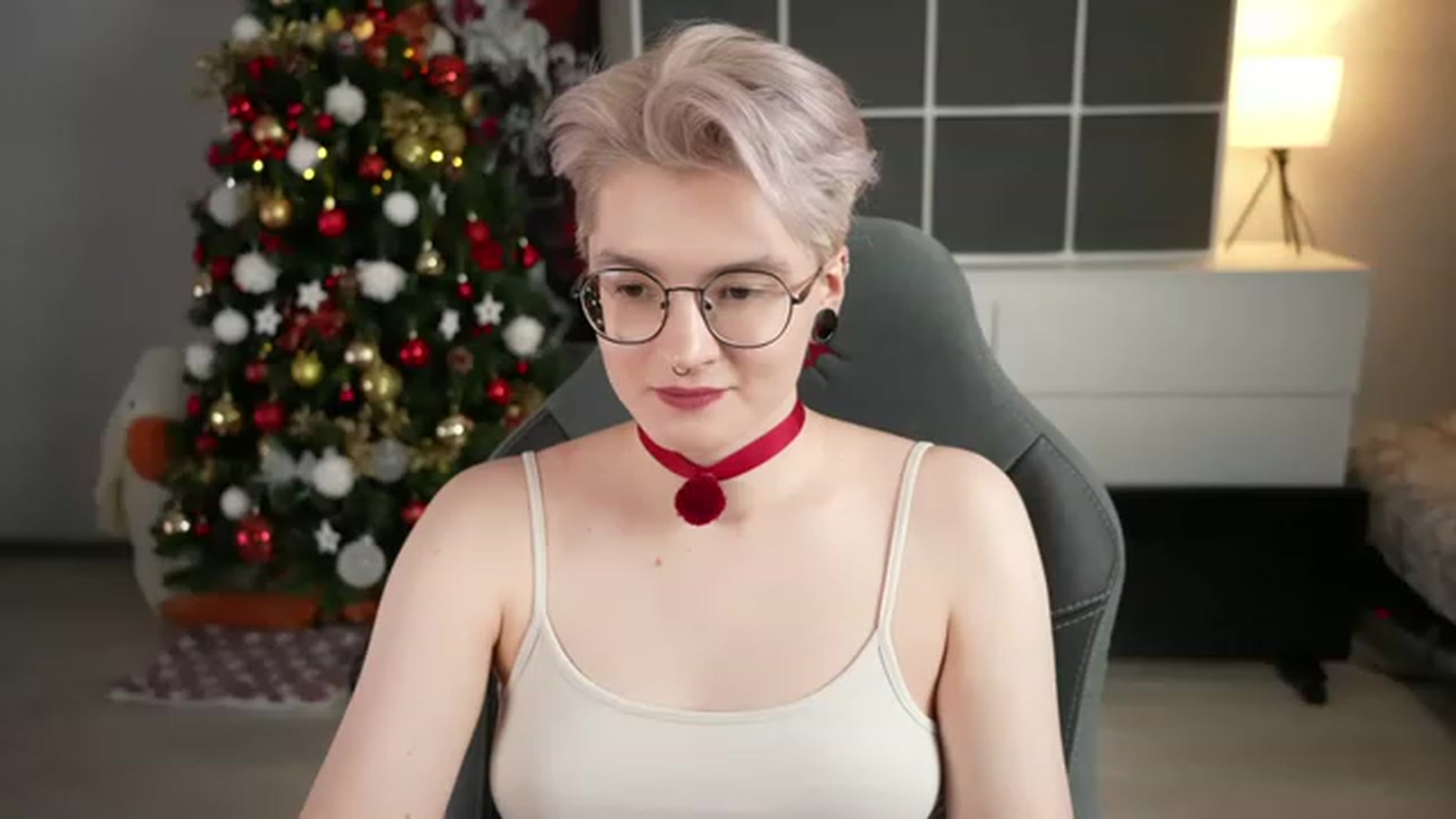 Gallery image thumbnail from CyberSamuri's myfreecams stream on, 12/24/2022, 22:57 image 19 of 20
