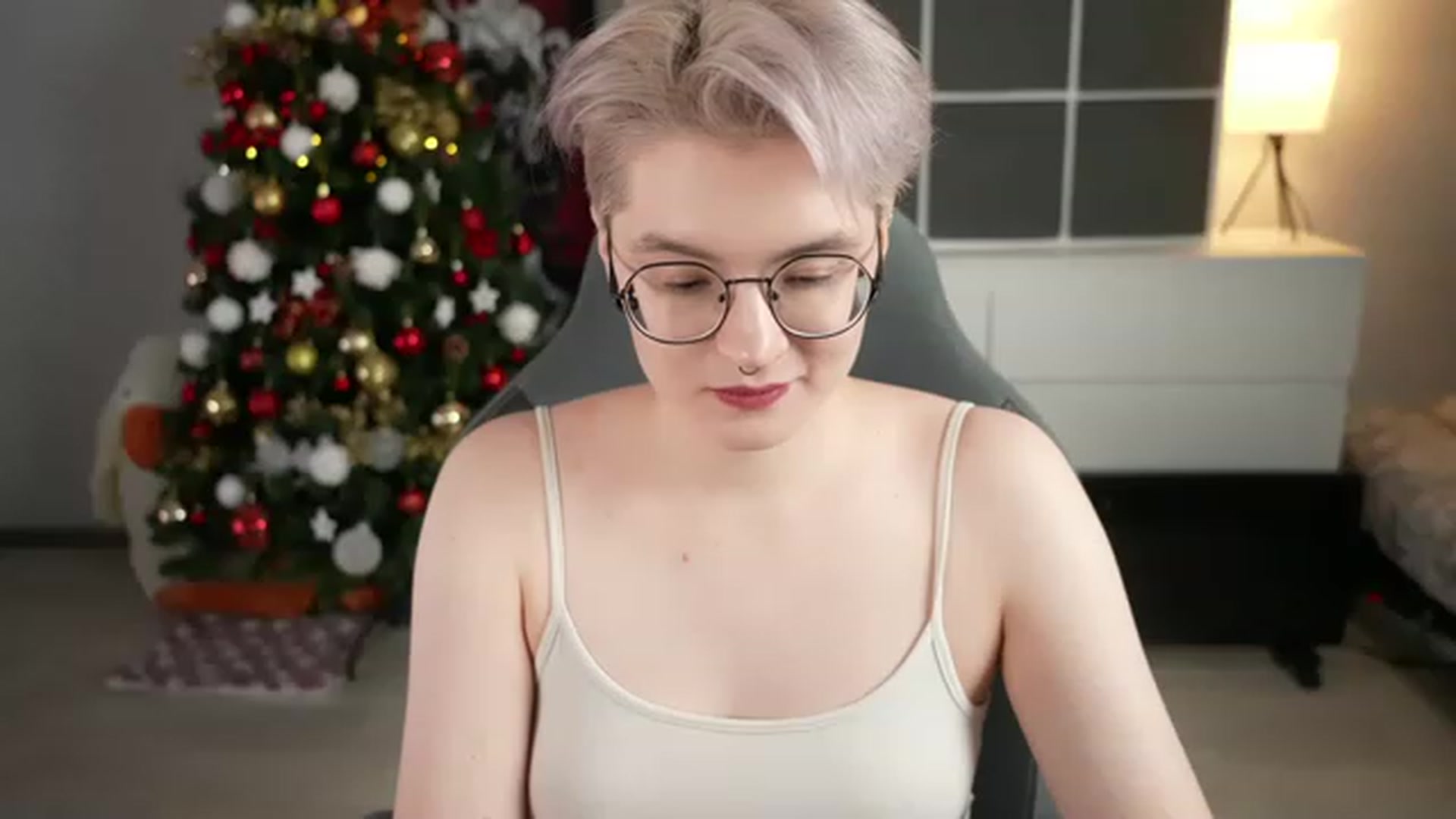 Gallery image thumbnail from CyberSamuri's myfreecams stream on, 12/24/2022, 22:57 image 3 of 20