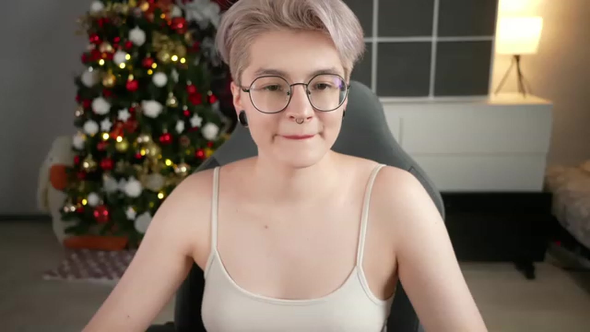 Gallery image thumbnail from CyberSamuri's myfreecams stream on, 12/24/2022, 22:57 image 8 of 20