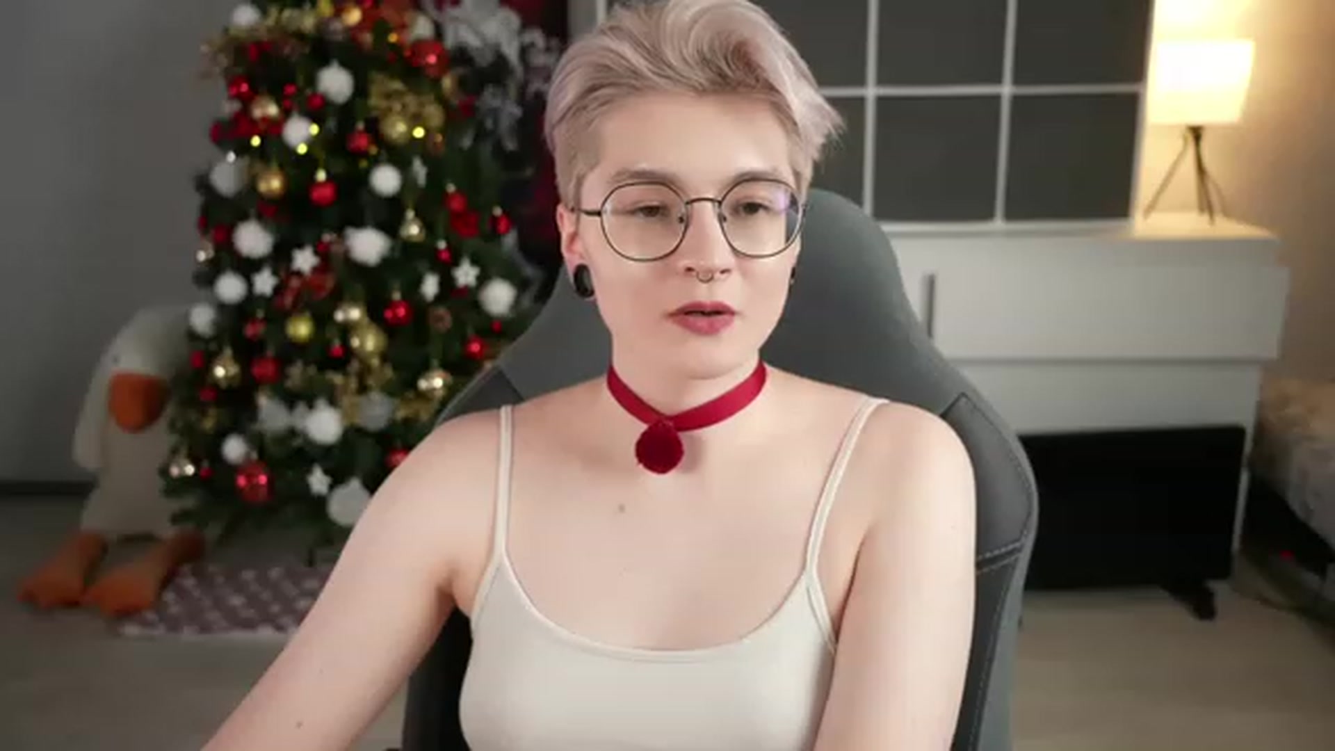 Gallery image thumbnail from CyberSamuri's myfreecams stream on, 12/25/2022, 03:07 image 8 of 20