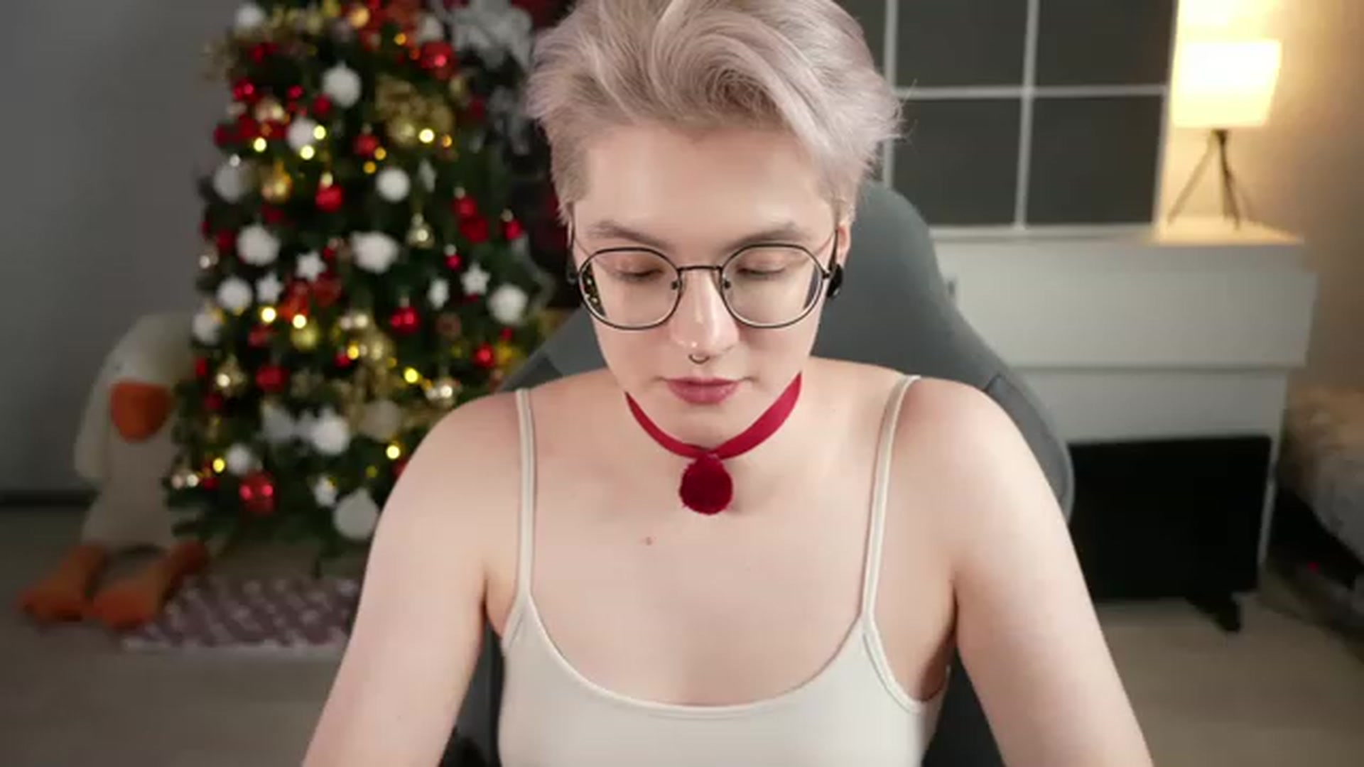 Gallery image thumbnail from CyberSamuri's myfreecams stream on, 12/25/2022, 03:07 image 11 of 20