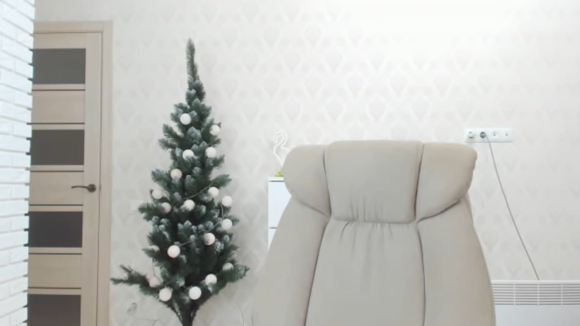 Gallery image thumbnail from Cyber_Geisha's myfreecams stream on, 12/24/2023, 19:28 image 19 of 20