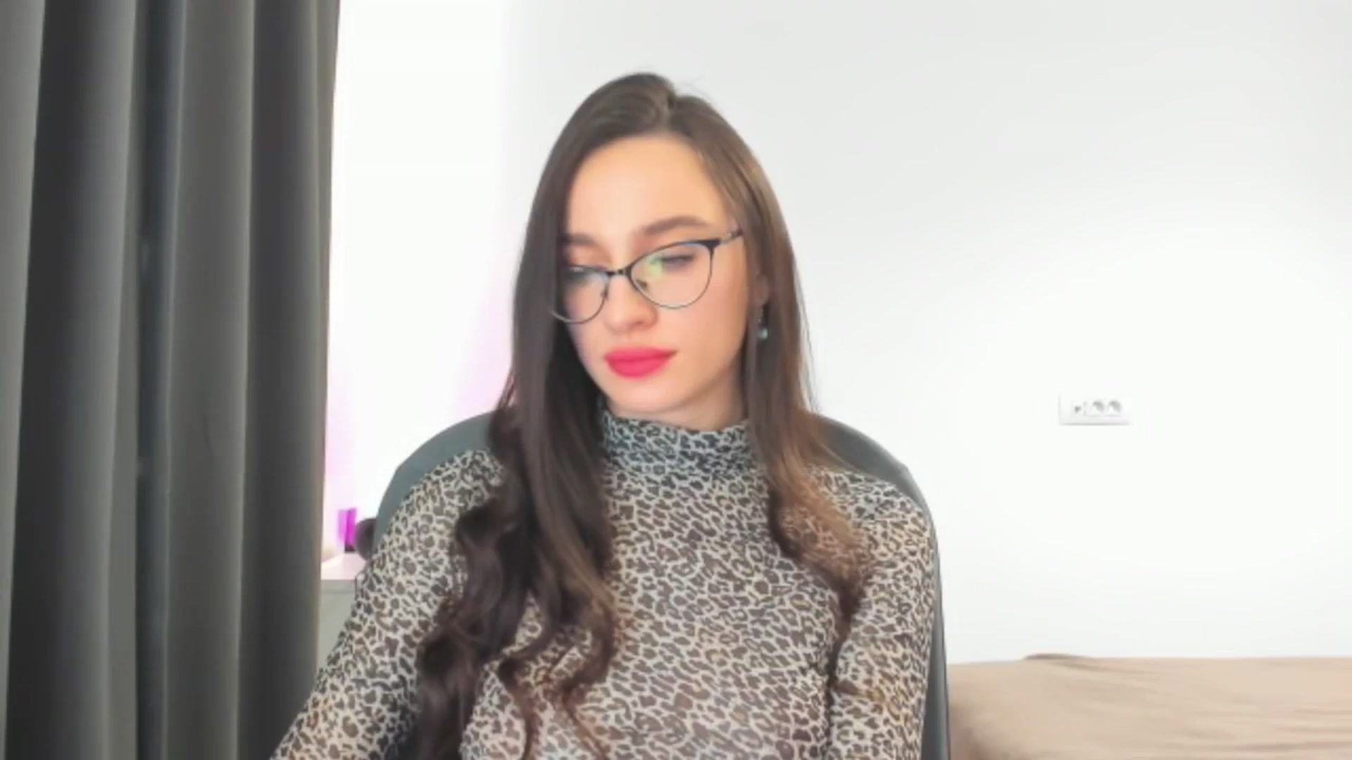 Gallery image thumbnail from Cyber_Geisha's myfreecams stream on, 03/16/2024, 14:49 image 16 of 20
