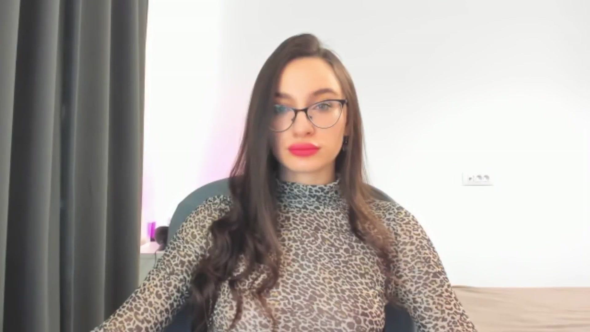 Gallery image thumbnail from Cyber_Geisha's myfreecams stream on, 03/16/2024, 14:49 image 14 of 20