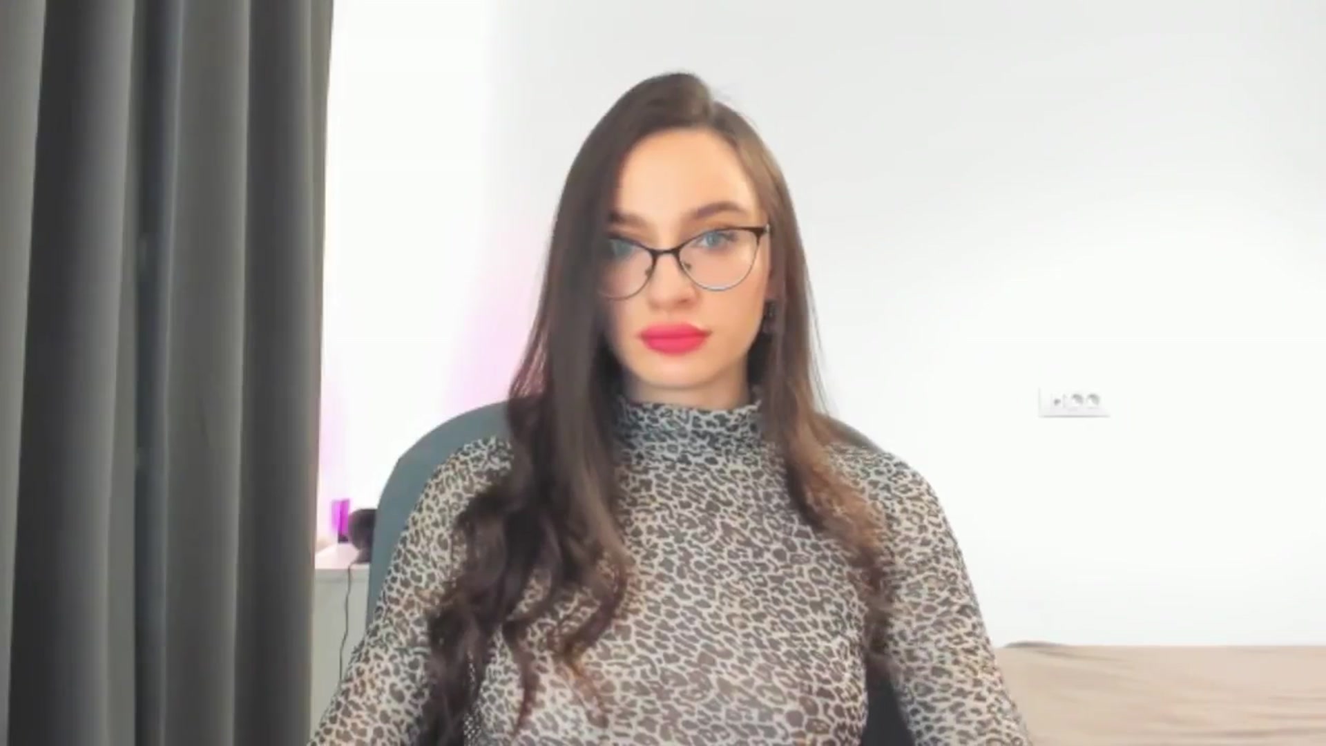 Gallery image thumbnail from Cyber_Geisha's myfreecams stream on, 03/16/2024, 14:49 image 13 of 20