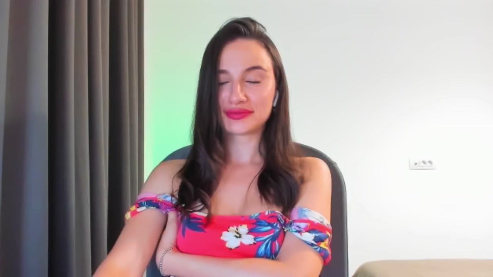 Gallery image thumbnail from Cyber_Geisha's myfreecams stream on, 07/14/2024, 18:59 image 16 of 20