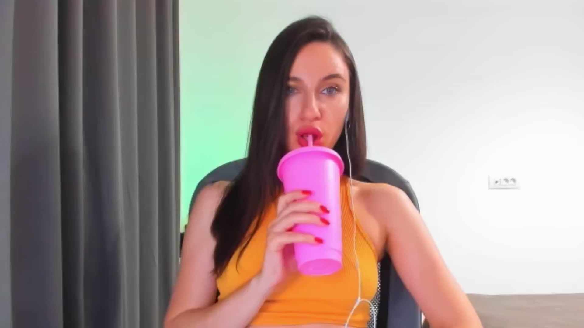 Gallery image thumbnail from Cyber_Geisha's myfreecams stream on, 07/17/2024, 19:54 image 12 of 20