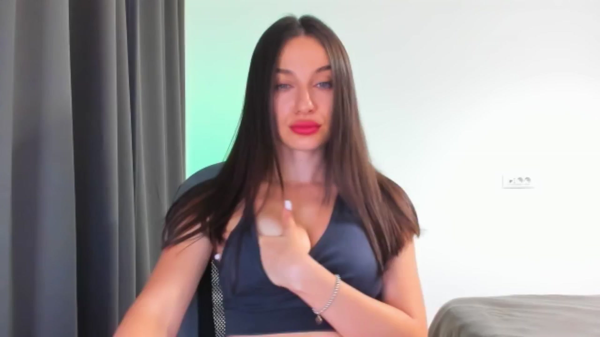 Gallery image thumbnail from Cyber_Geisha's myfreecams stream on, 07/19/2024, 17:18 image 2 of 20