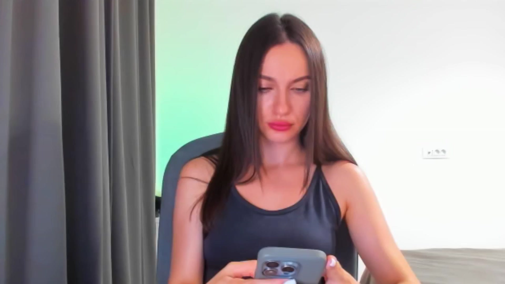 Gallery image thumbnail from Cyber_Geisha's myfreecams stream on, 07/19/2024, 18:56 image 18 of 20