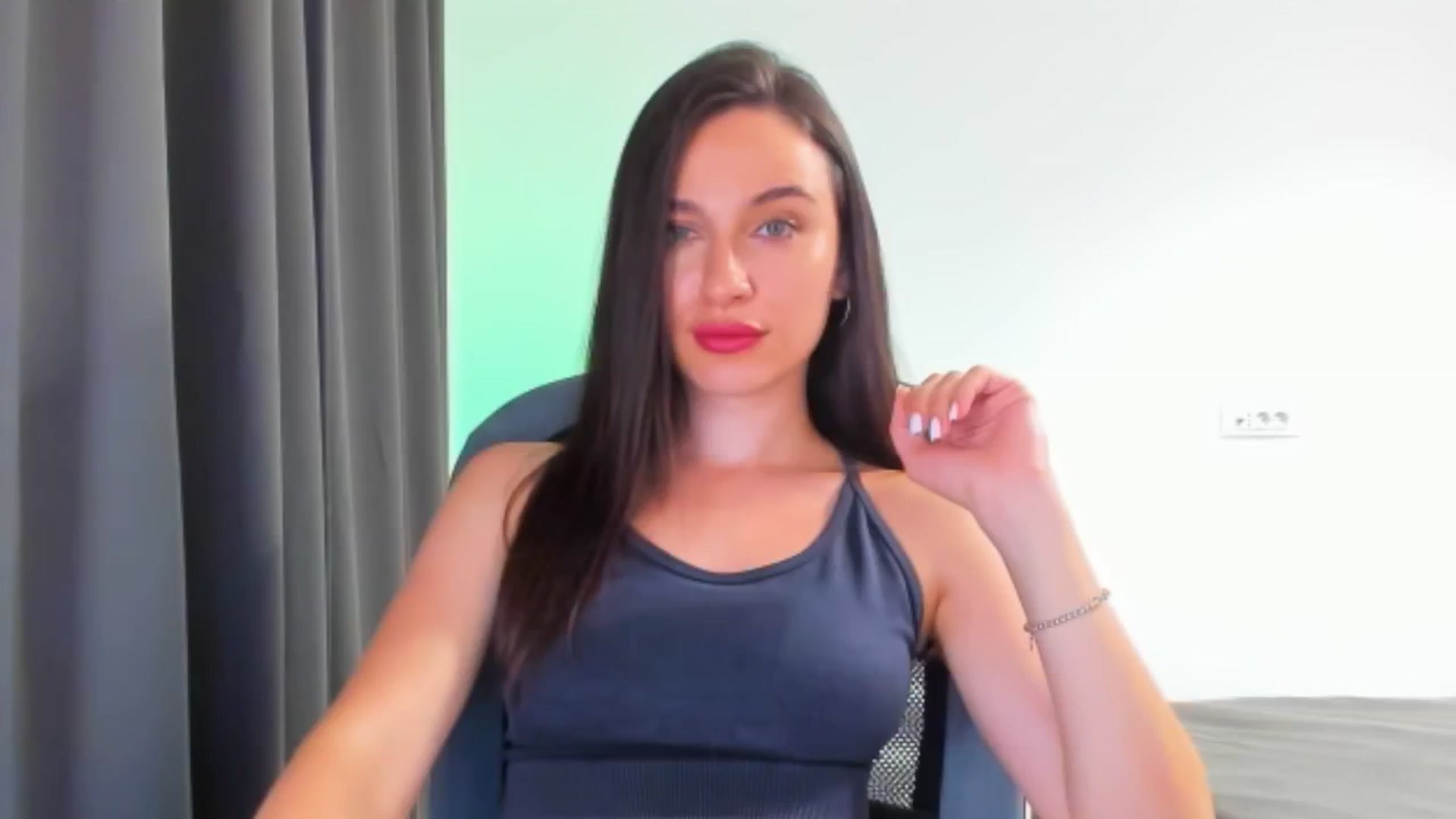 Gallery image thumbnail from Cyber_Geisha's myfreecams stream on, 07/19/2024, 18:56 image 11 of 20