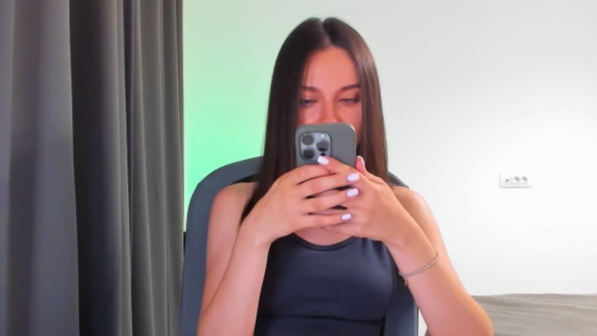 Gallery image thumbnail from Cyber_Geisha's myfreecams stream on, 07/19/2024, 18:56 image 16 of 20