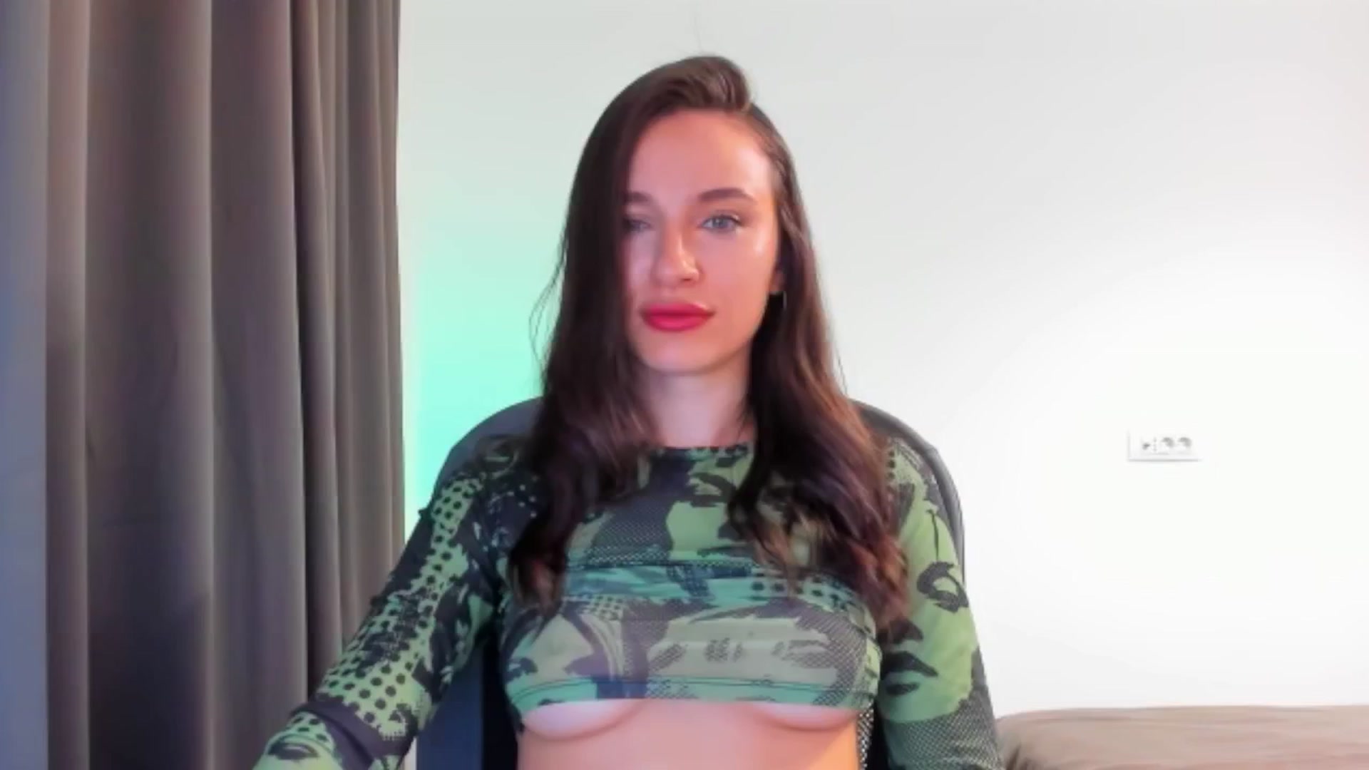 Gallery image thumbnail from Cyber_Geisha's myfreecams stream on, 07/21/2024, 17:43 image 17 of 20