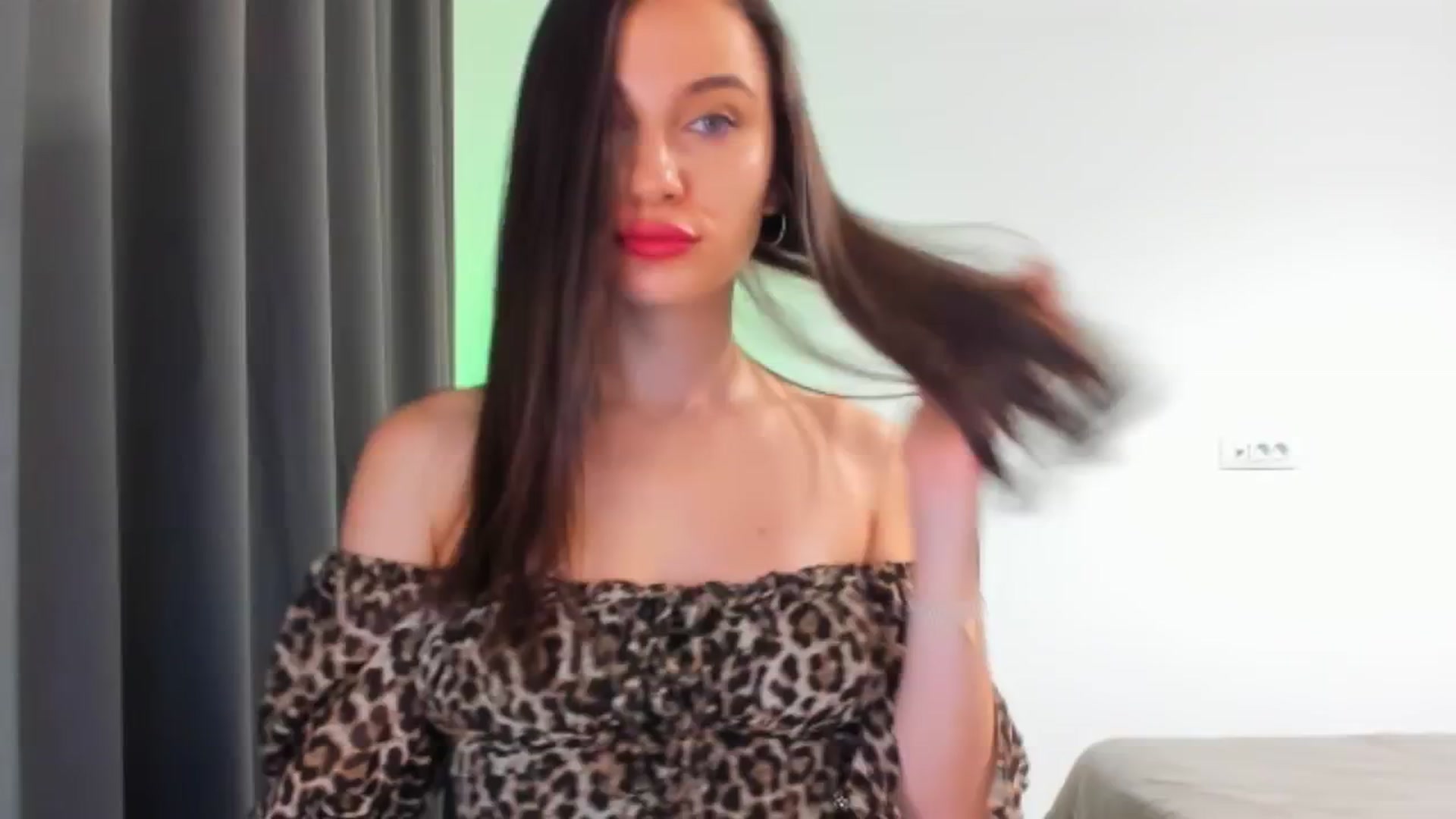 Gallery image thumbnail from Cyber_Geisha's myfreecams stream on, 07/24/2024, 19:19 image 8 of 20