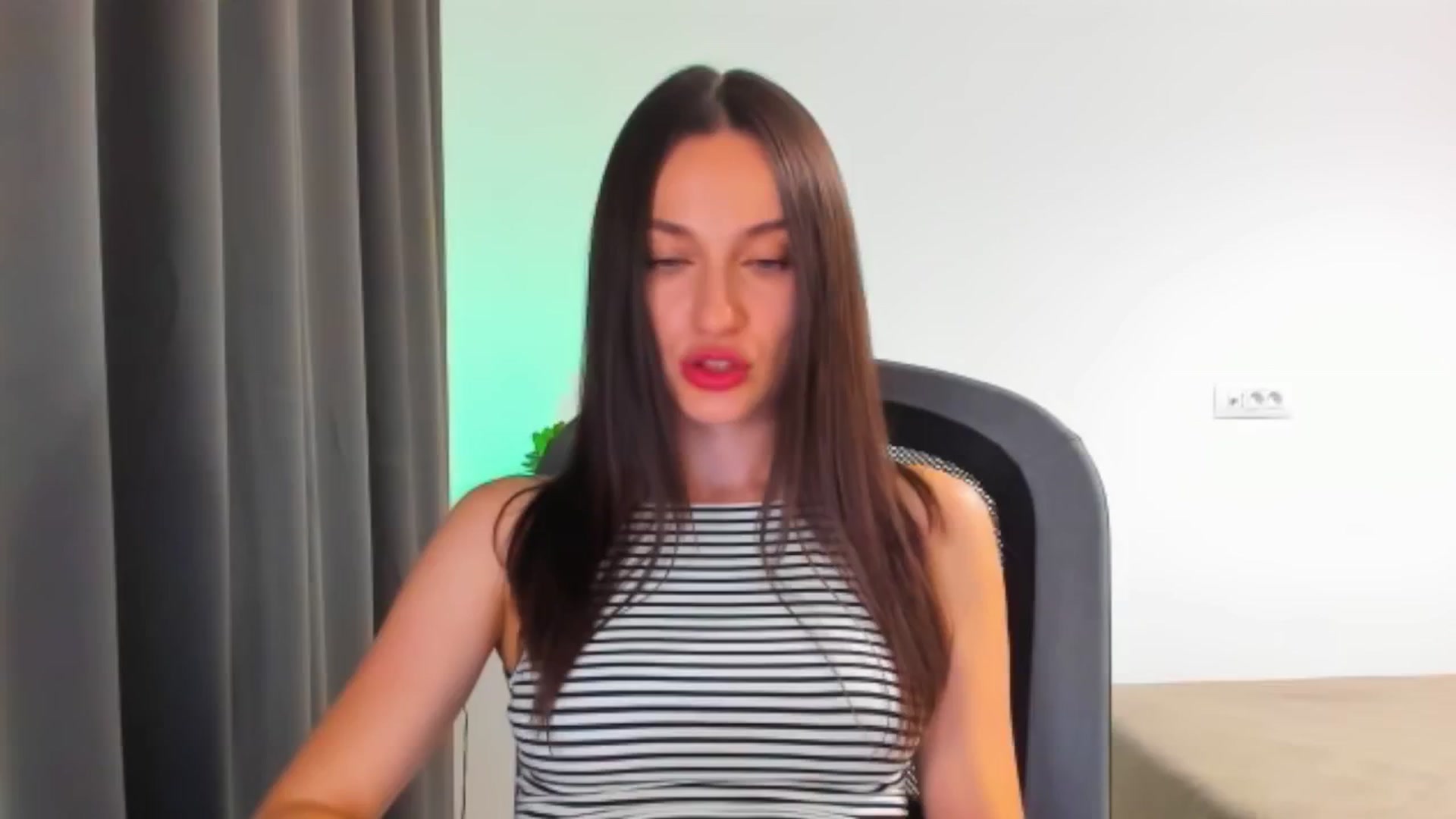 Gallery image thumbnail from Cyber_Geisha's myfreecams stream on, 07/26/2024, 21:08 image 2 of 20
