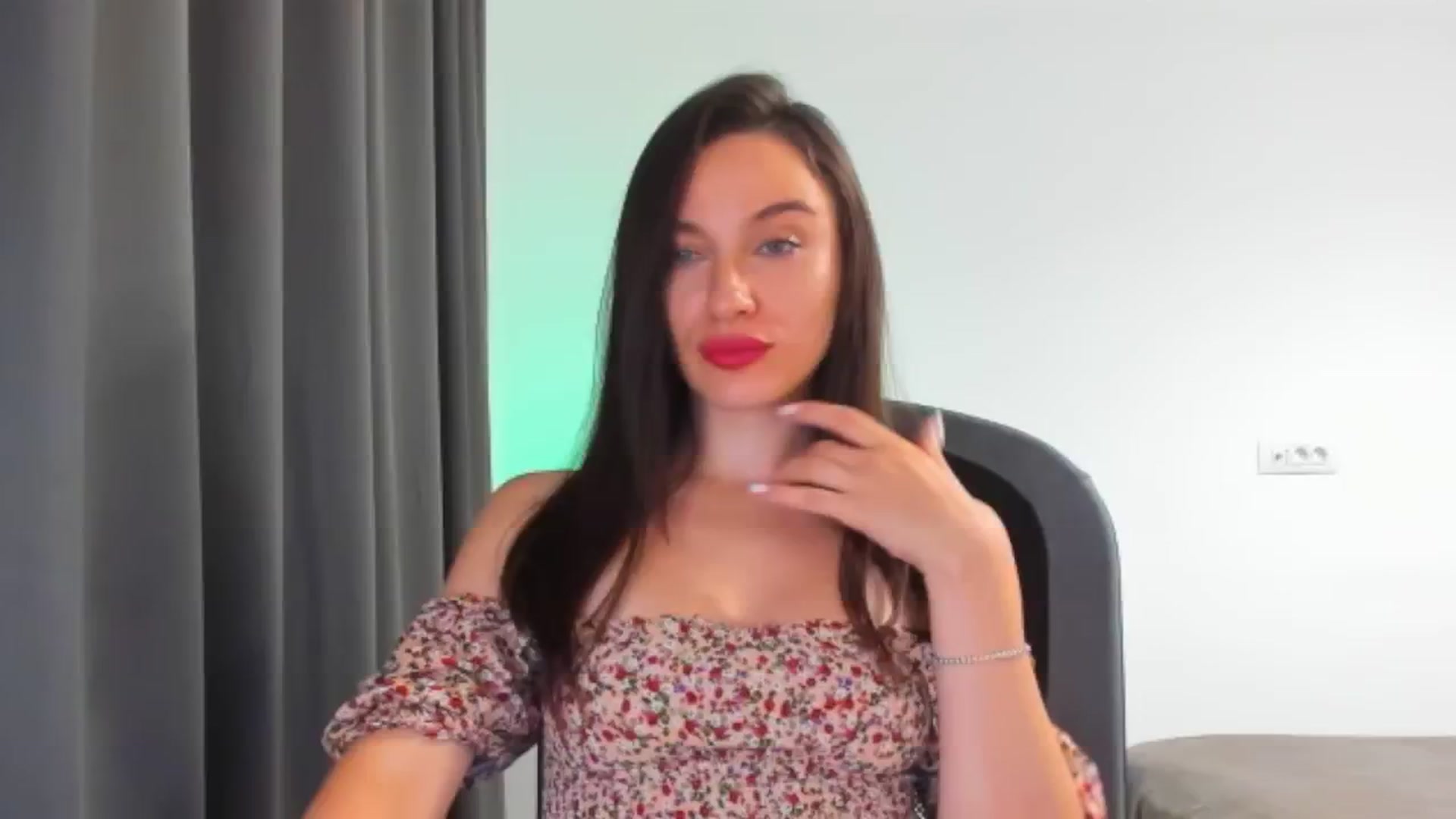 Gallery image thumbnail from Cyber_Geisha's myfreecams stream on, 07/27/2024, 19:16 image 3 of 20