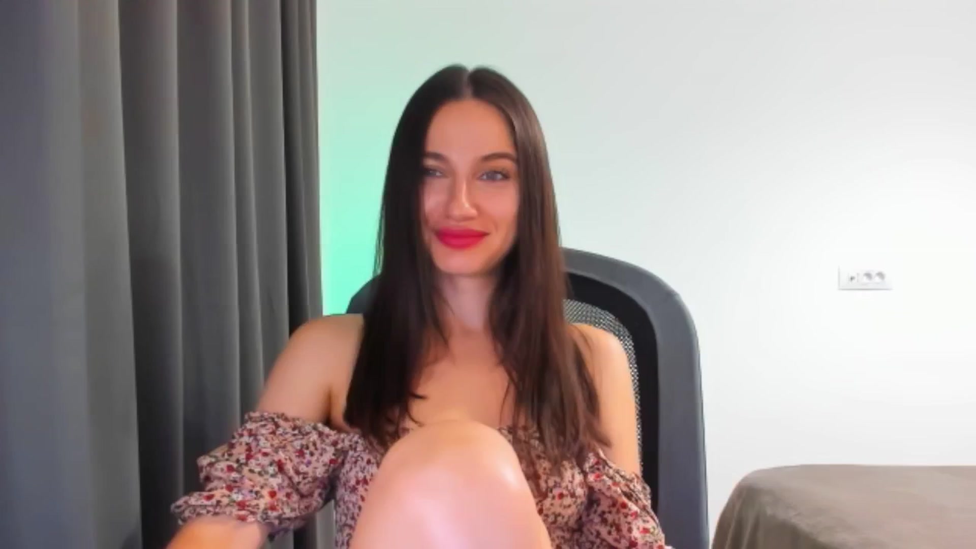 Gallery image thumbnail from Cyber_Geisha's myfreecams stream on, 07/27/2024, 20:34 image 19 of 20