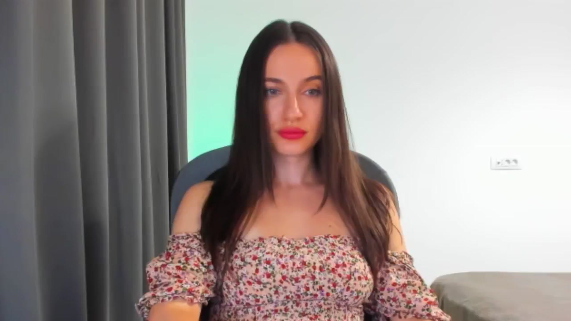 Gallery image thumbnail from Cyber_Geisha's myfreecams stream on, 07/27/2024, 20:34 image 12 of 20