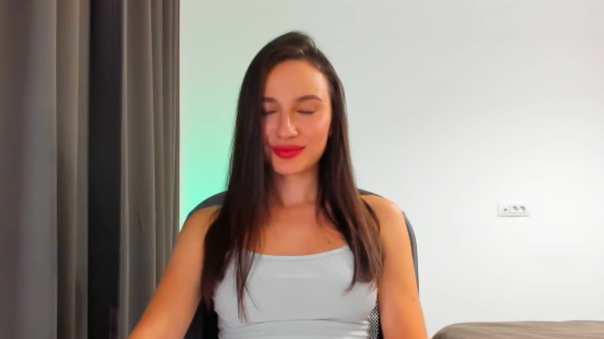 Gallery image thumbnail from Cyber_Geisha's myfreecams stream on, 08/04/2024, 18:38 image 6 of 20