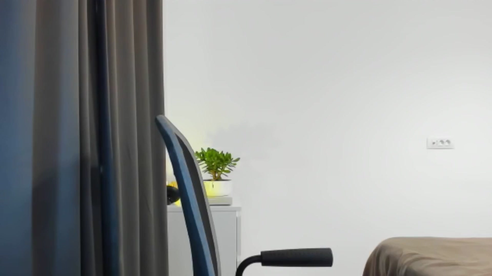 Gallery image thumbnail from Cyber_Geisha's myfreecams stream on, 08/12/2024, 08:31 image 1 of 20