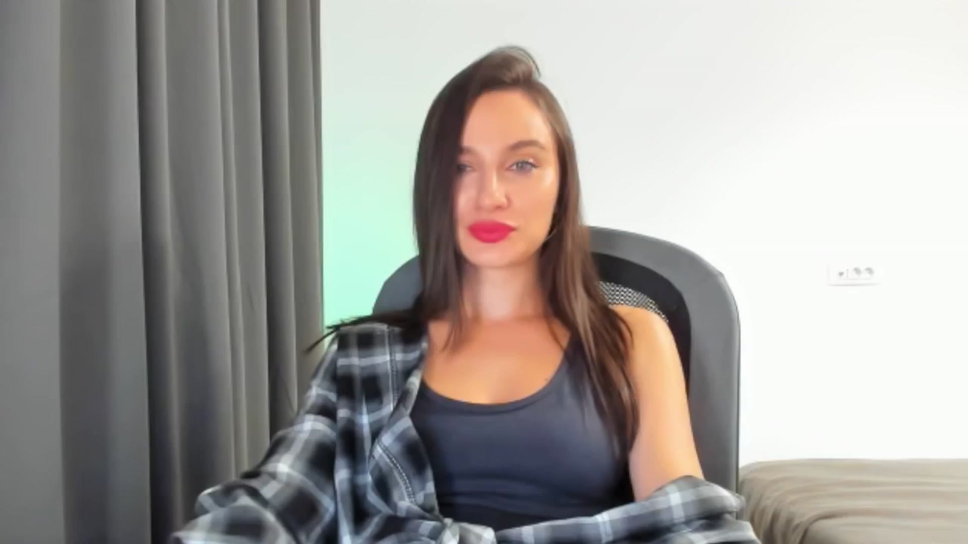 Gallery image thumbnail from Cyber_Geisha's myfreecams stream on, 08/13/2024, 21:05 image 19 of 20
