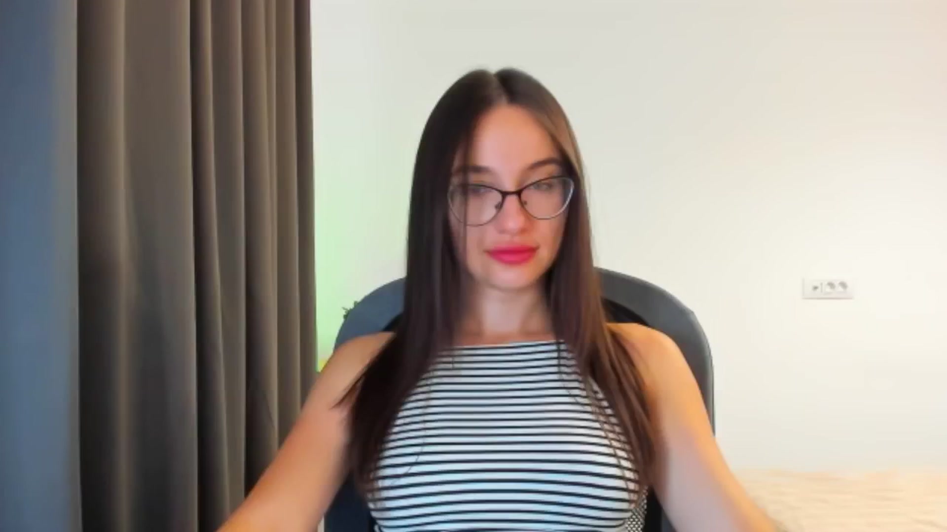 Gallery image thumbnail from Cyber_Geisha's myfreecams stream on, 08/18/2024, 08:33 image 6 of 20