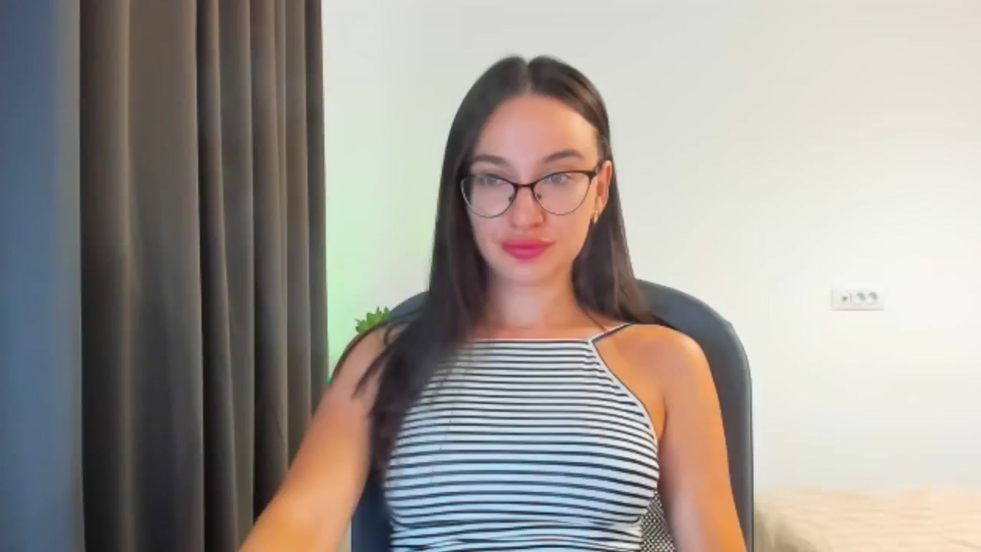 Gallery image thumbnail from Cyber_Geisha's myfreecams stream on, 08/18/2024, 08:33 image 11 of 20