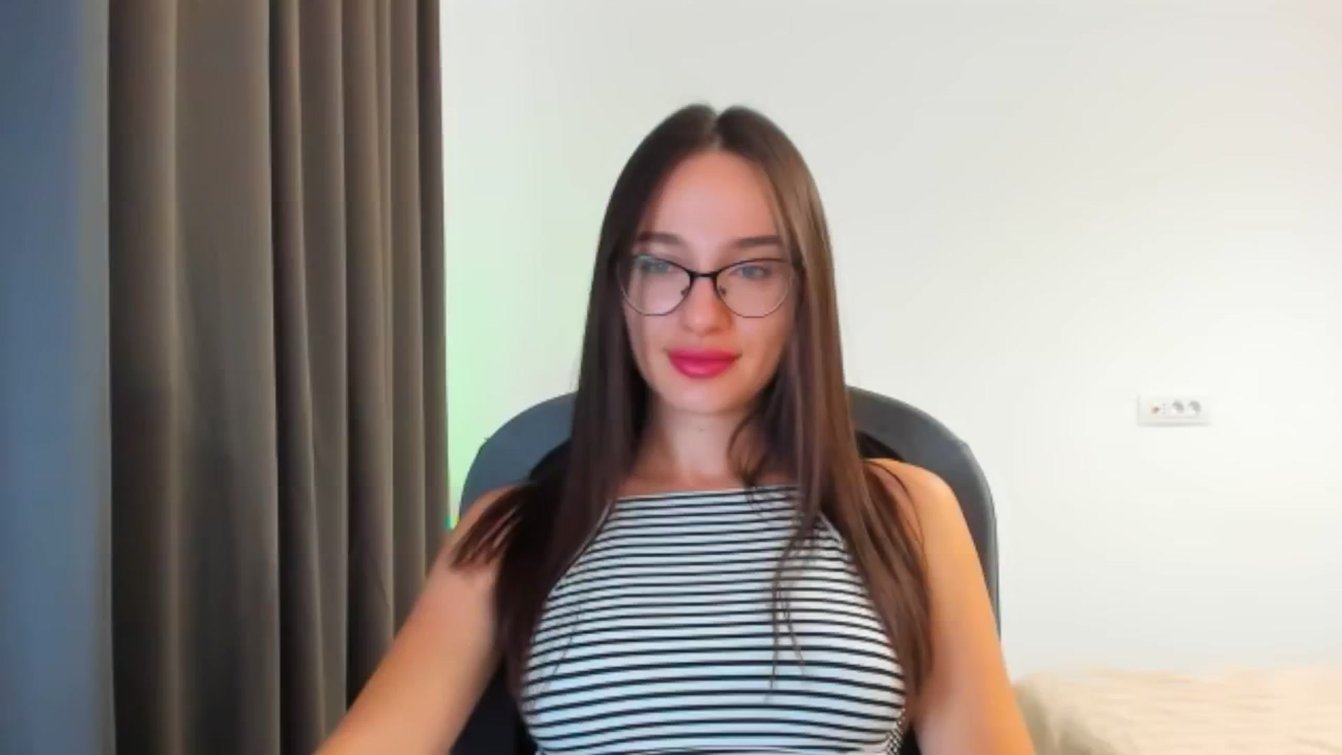Gallery image thumbnail from Cyber_Geisha's myfreecams stream on, 08/18/2024, 08:33 image 9 of 20