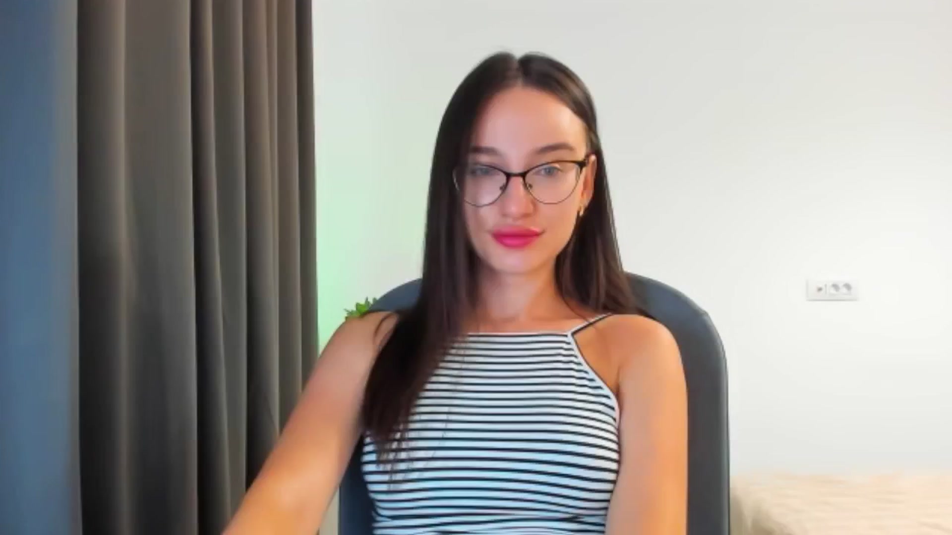 Gallery image thumbnail from Cyber_Geisha's myfreecams stream on, 08/18/2024, 08:33 image 12 of 20