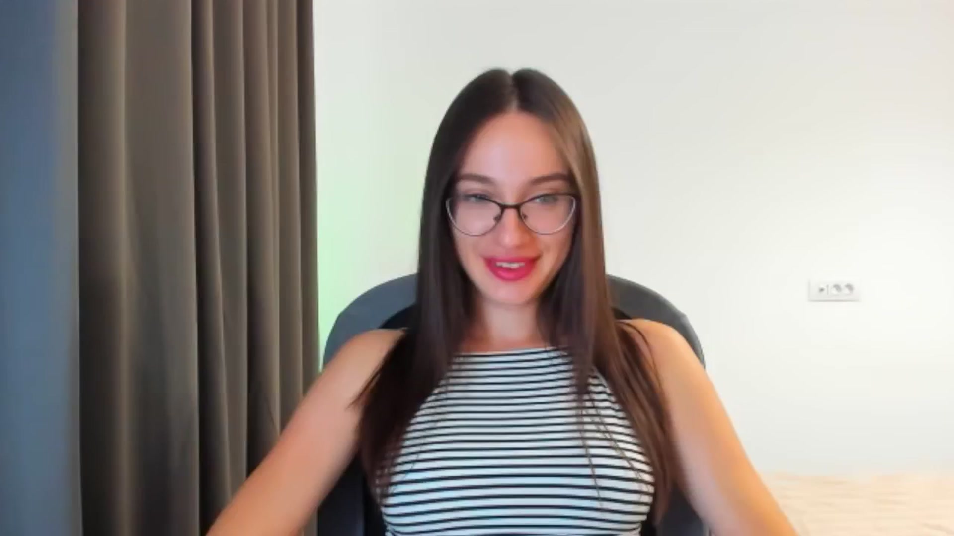 Gallery image thumbnail from Cyber_Geisha's myfreecams stream on, 08/18/2024, 08:33 image 8 of 20