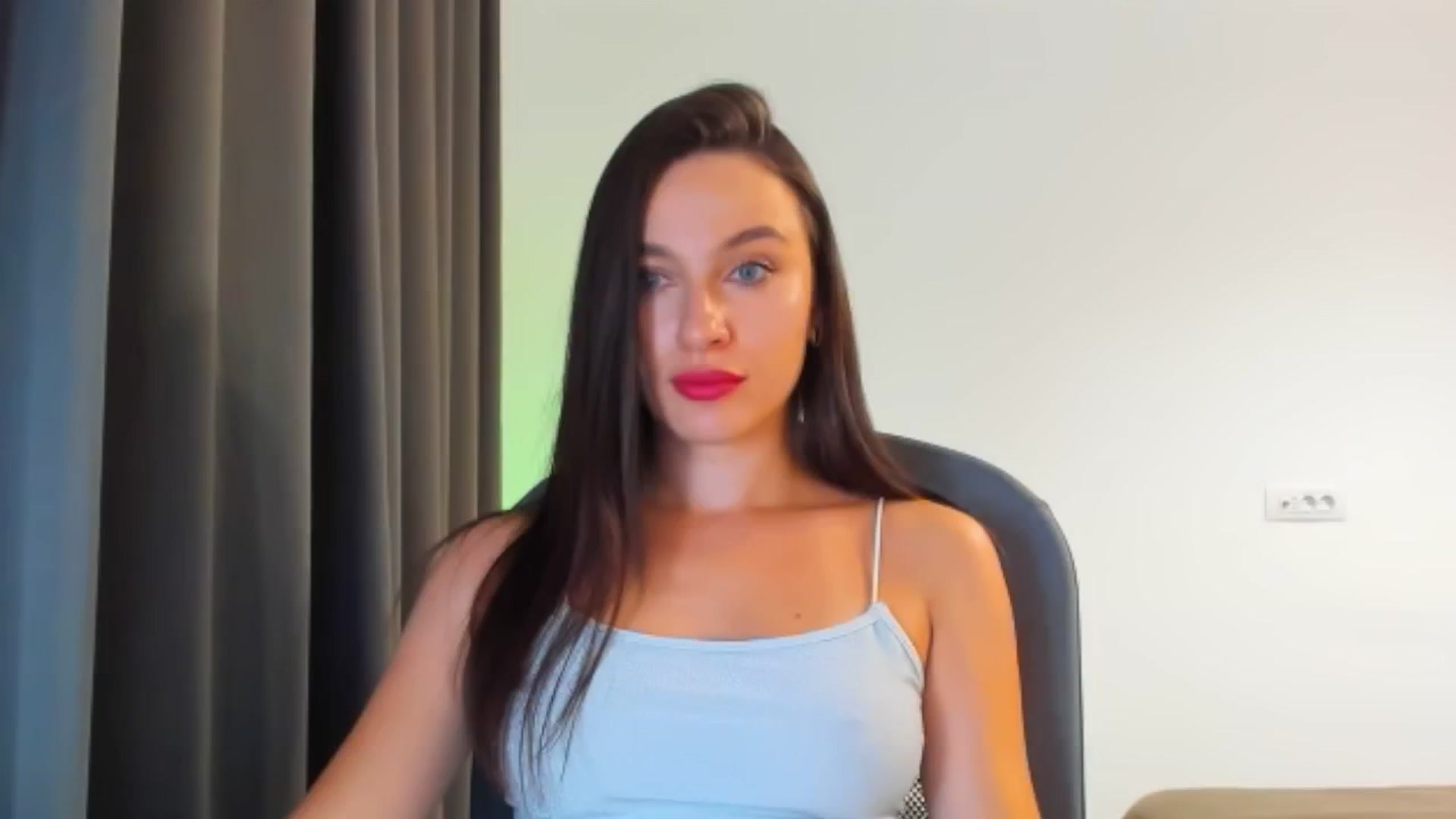 Gallery image thumbnail from Cyber_Geisha's myfreecams stream on, 08/18/2024, 17:48 image 16 of 20
