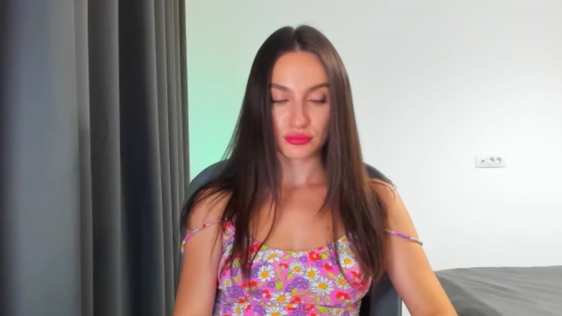 Gallery image thumbnail from Cyber_Geisha's myfreecams stream on, 08/25/2024, 19:47 image 14 of 20