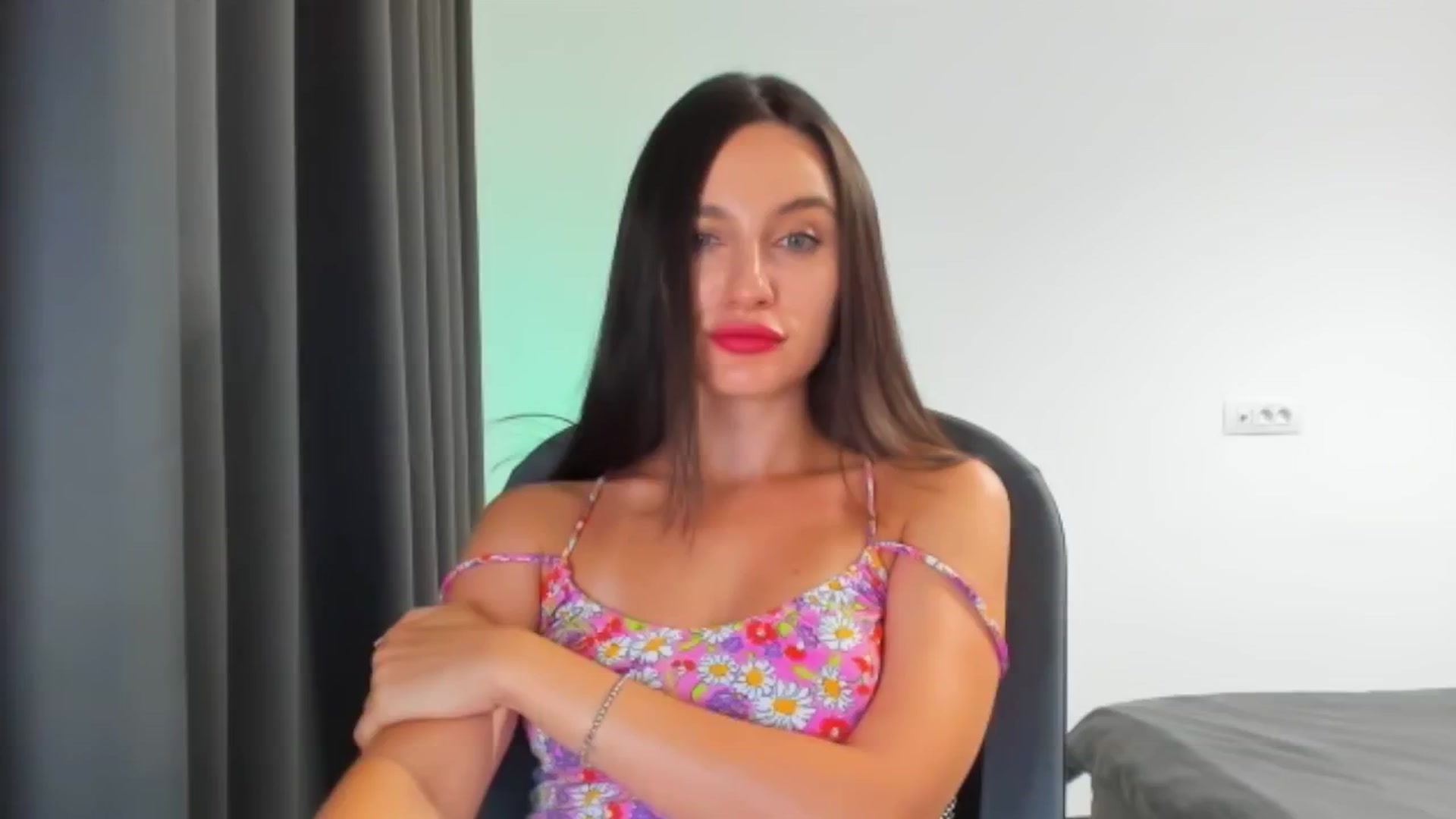 Gallery image thumbnail from Cyber_Geisha's myfreecams stream on, 08/25/2024, 19:47 image 8 of 20