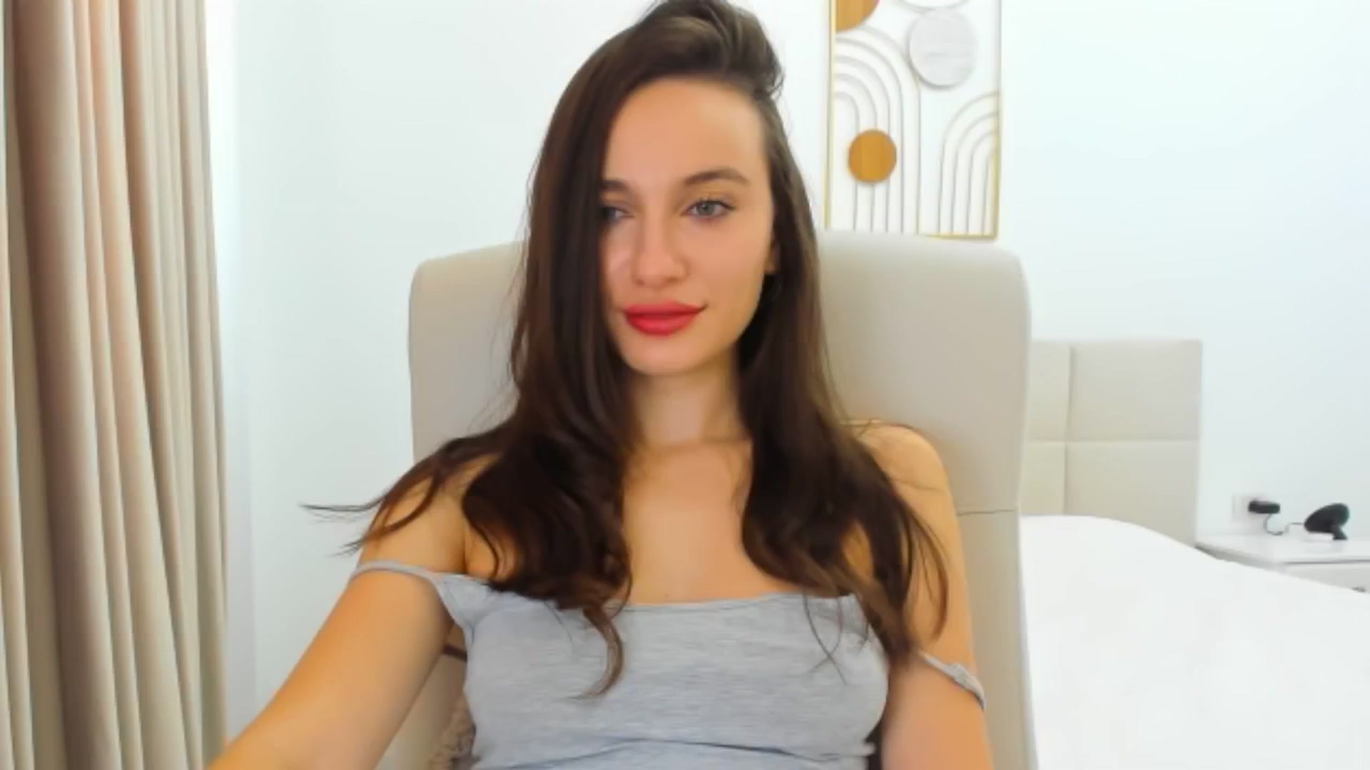 Gallery image thumbnail from Cyber_Geisha's myfreecams stream on, 10/20/2024, 11:11 image 12 of 20