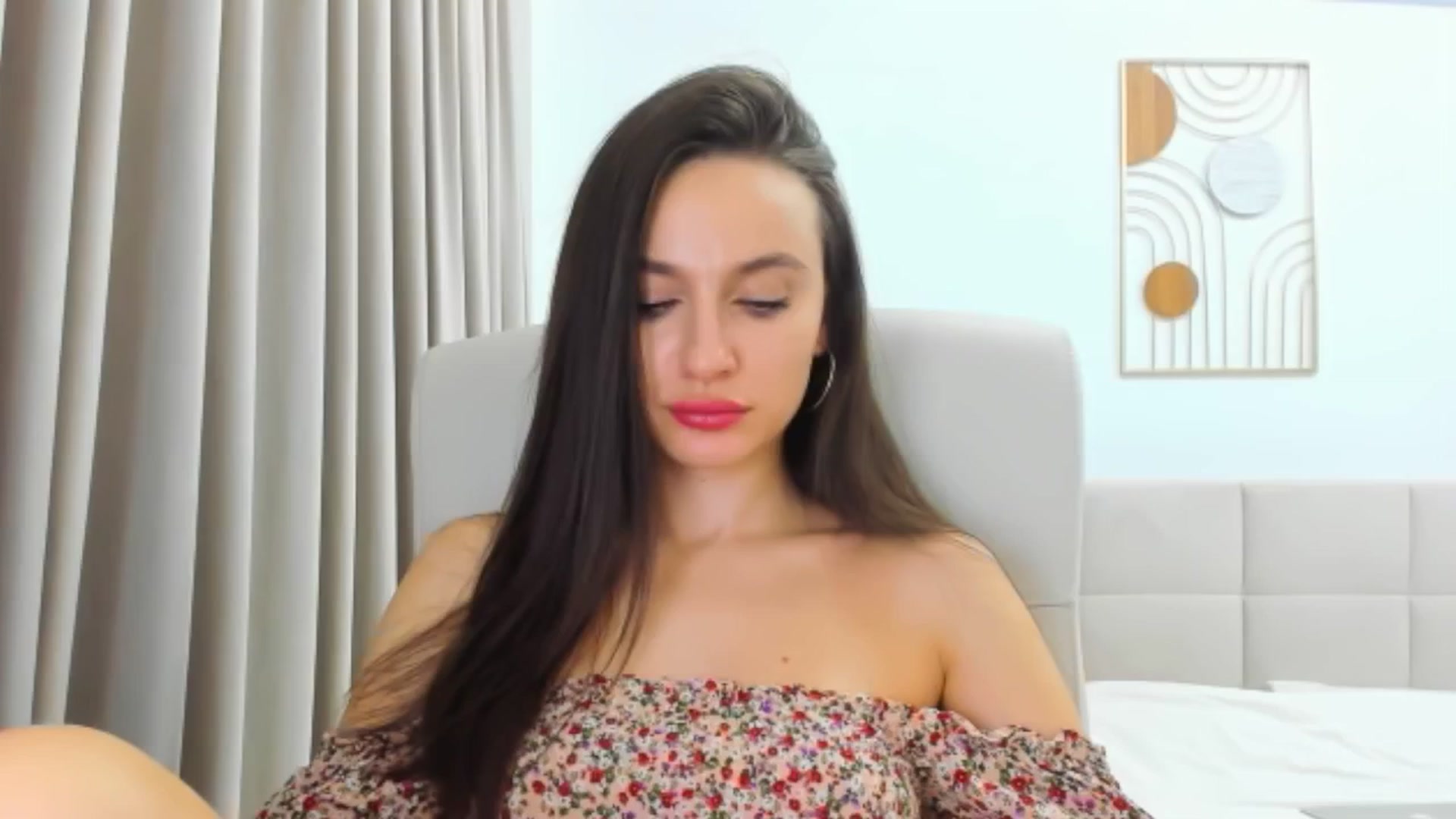 Gallery image thumbnail from Cyber_Geisha's myfreecams stream on, 11/12/2024, 21:23 image 13 of 20
