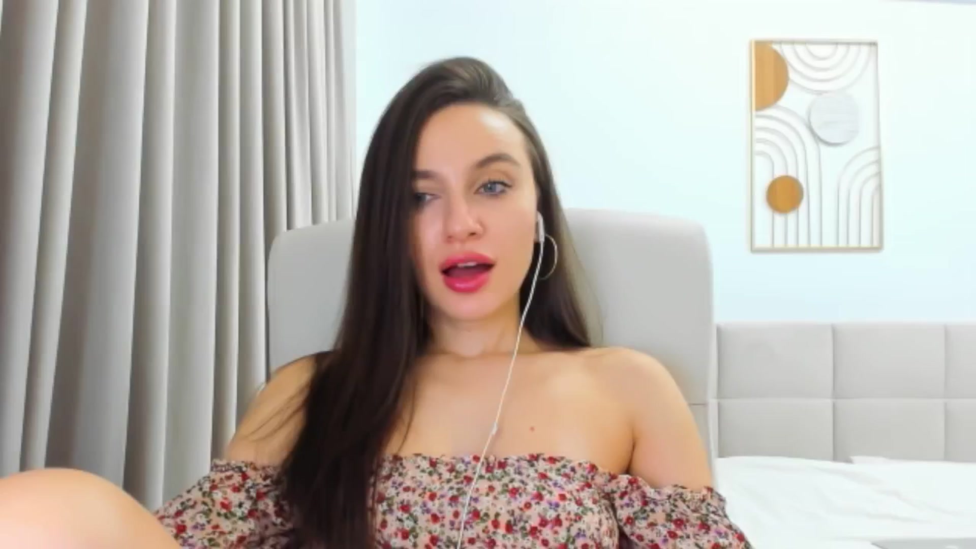 Gallery image thumbnail from Cyber_Geisha's myfreecams stream on, 11/12/2024, 21:23 image 15 of 20