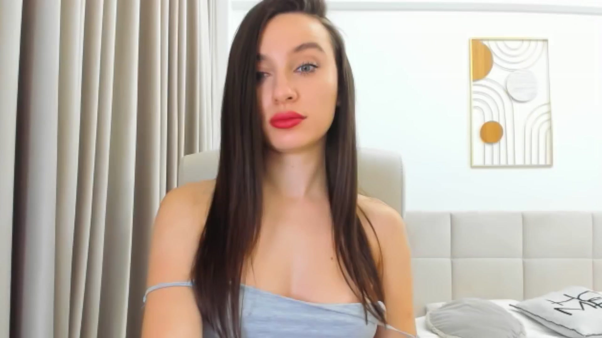 Gallery image thumbnail from Cyber_Geisha's myfreecams stream on, 11/28/2024, 21:21 image 16 of 20