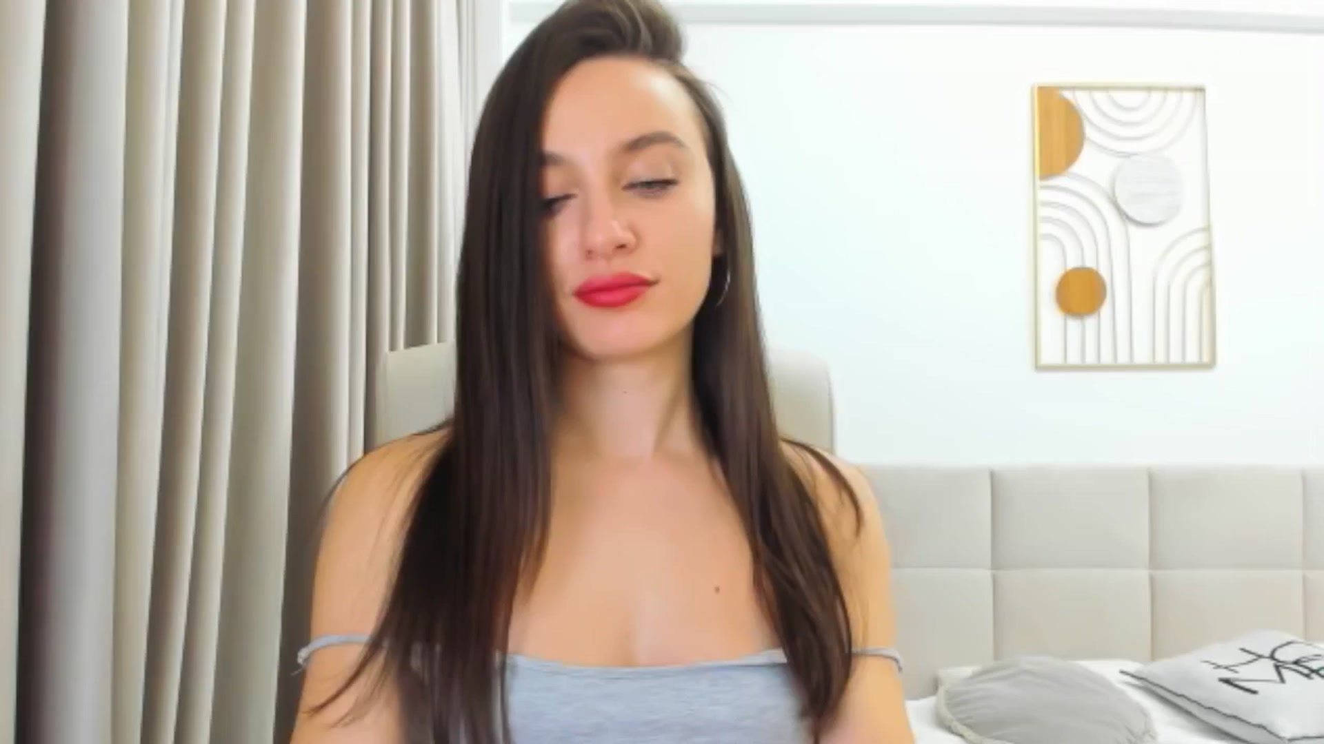 Gallery image thumbnail from Cyber_Geisha's myfreecams stream on, 11/28/2024, 21:21 image 14 of 20