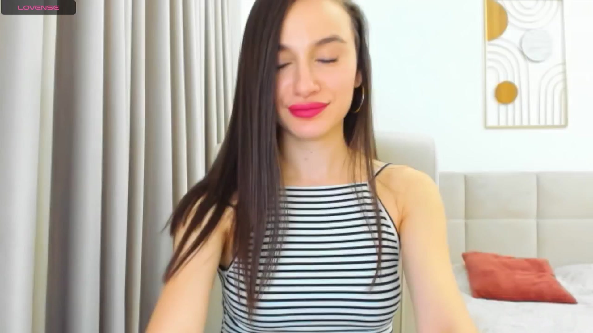 Gallery image thumbnail from Cyber_Geisha's myfreecams stream on, 05/11/2025, 19:47 image 17 of 20