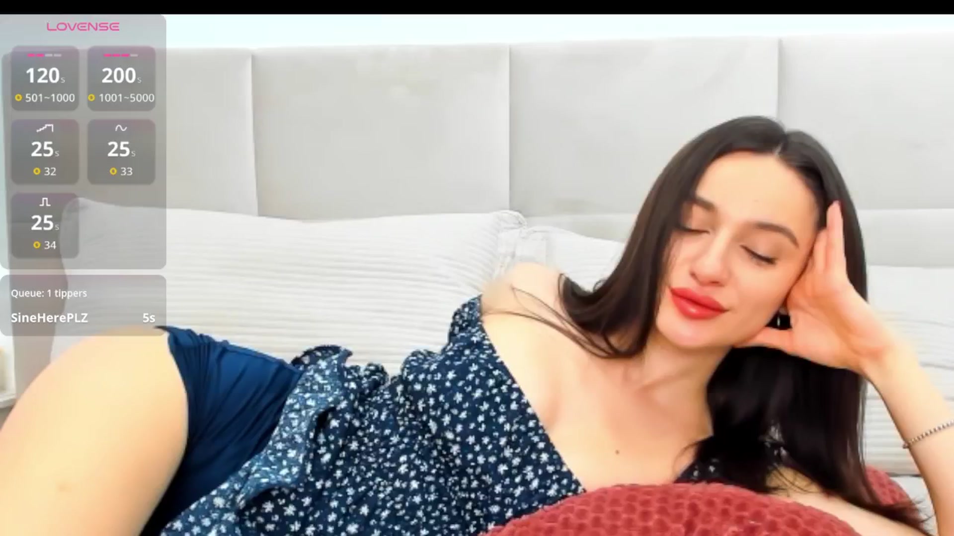 Gallery image thumbnail from Cyber_Geisha's myfreecams stream on, 04/12/2026, 16:16 image 4 of 20