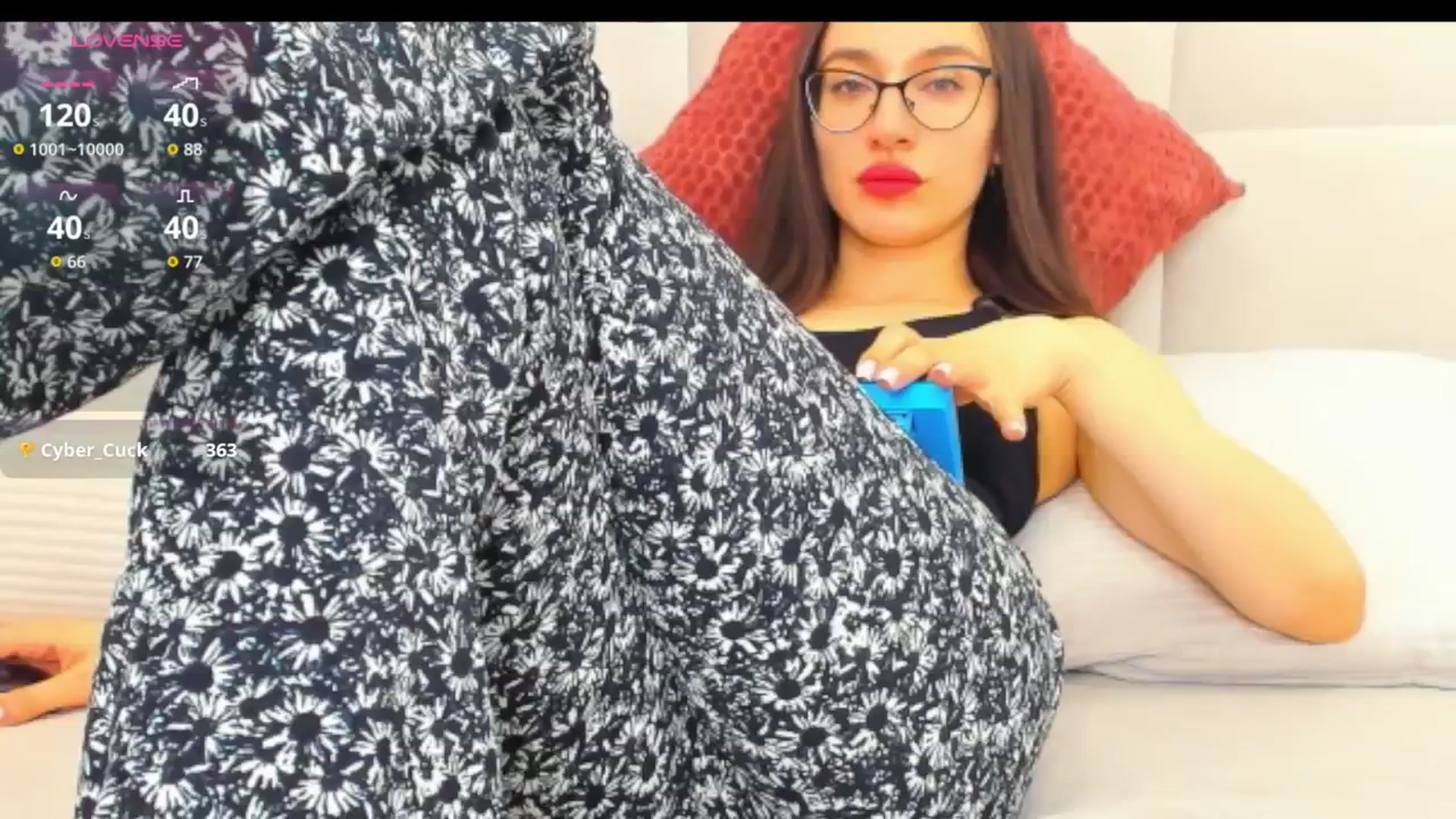 Gallery image thumbnail from Cyber_Geisha's myfreecams stream on, 04/18/2026, 20:28 image 17 of 20
