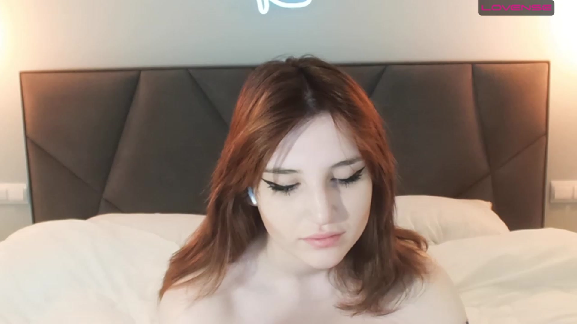Gallery image thumbnail from Cyber_doll's myfreecams stream on, 11/15/2022, 10:58 image 19 of 20