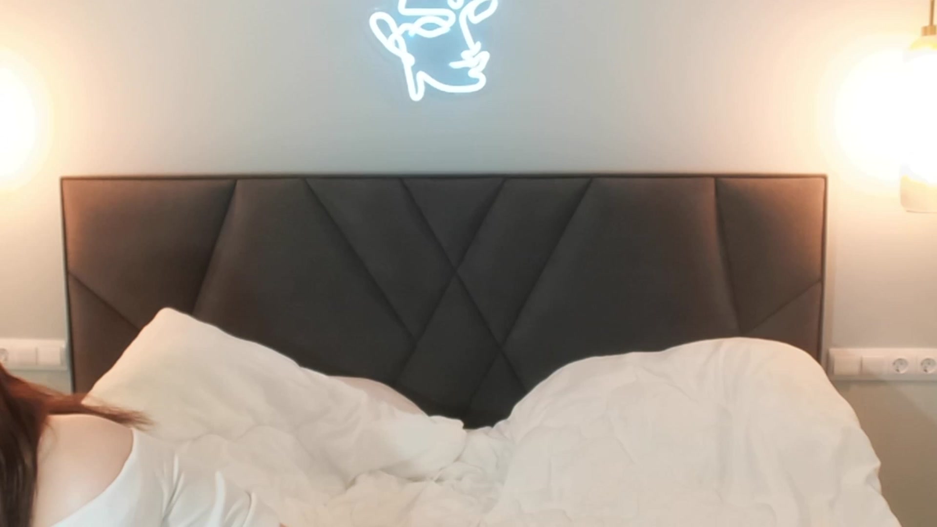Gallery image thumbnail from Cyber_doll's myfreecams stream on, 11/16/2022, 21:10 image 15 of 20